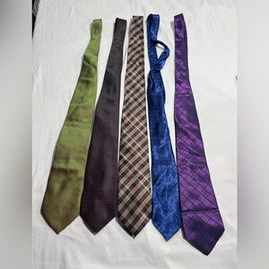 LOT OF 5 MENS TIES. BRANDS - CONWELL, VAN HEUSEN, STAFFORD, EXCLUSIVE.